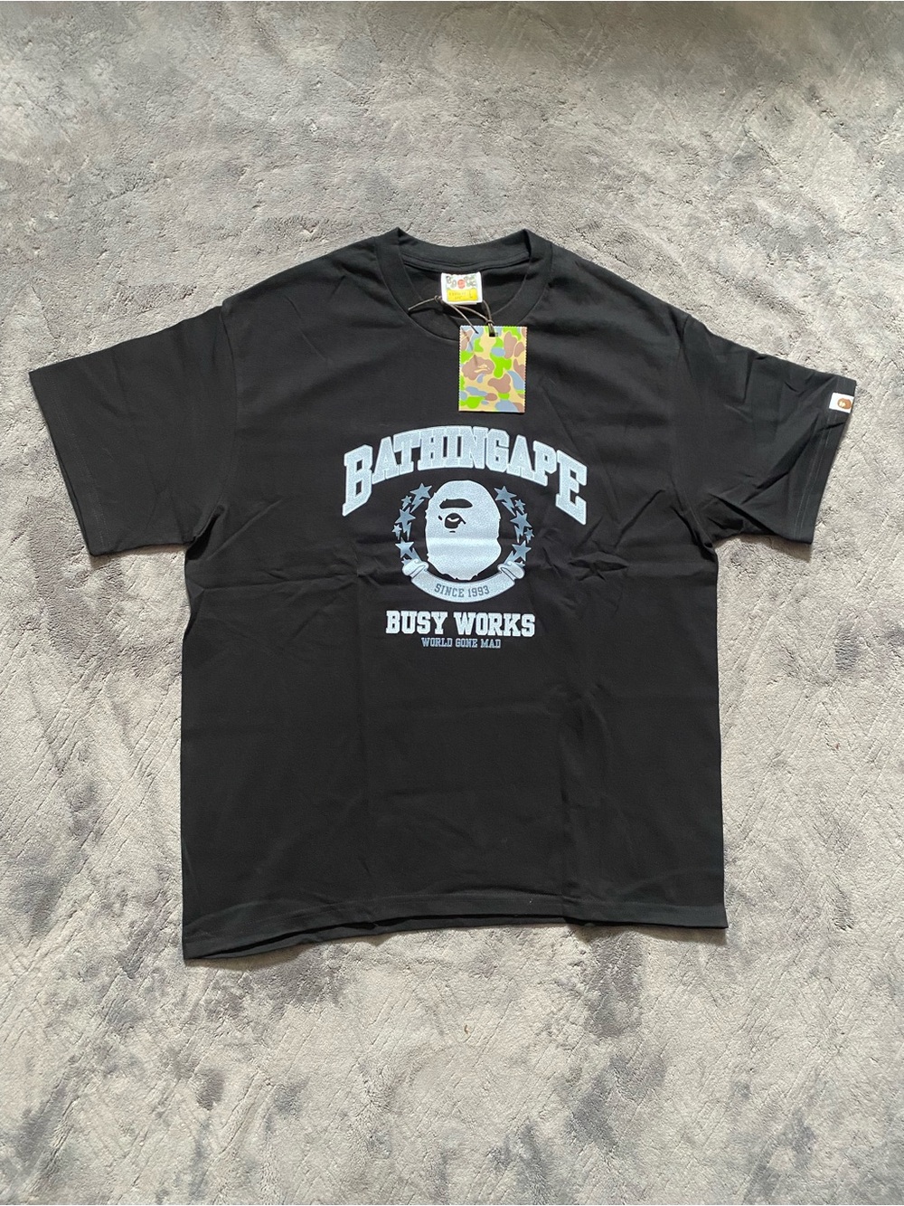 8 BAPE T-SHIRTS (2L,2S,4M) - Picture 9 of 9